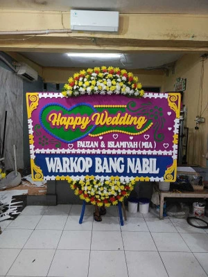 Papan Bunga di Pabuaran Tumpeng